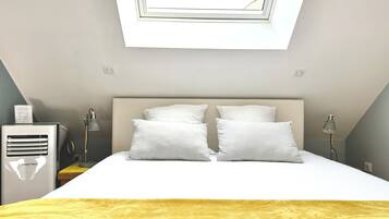 1 bedroom, laptop workspace, iron/ironing board, free WiFi