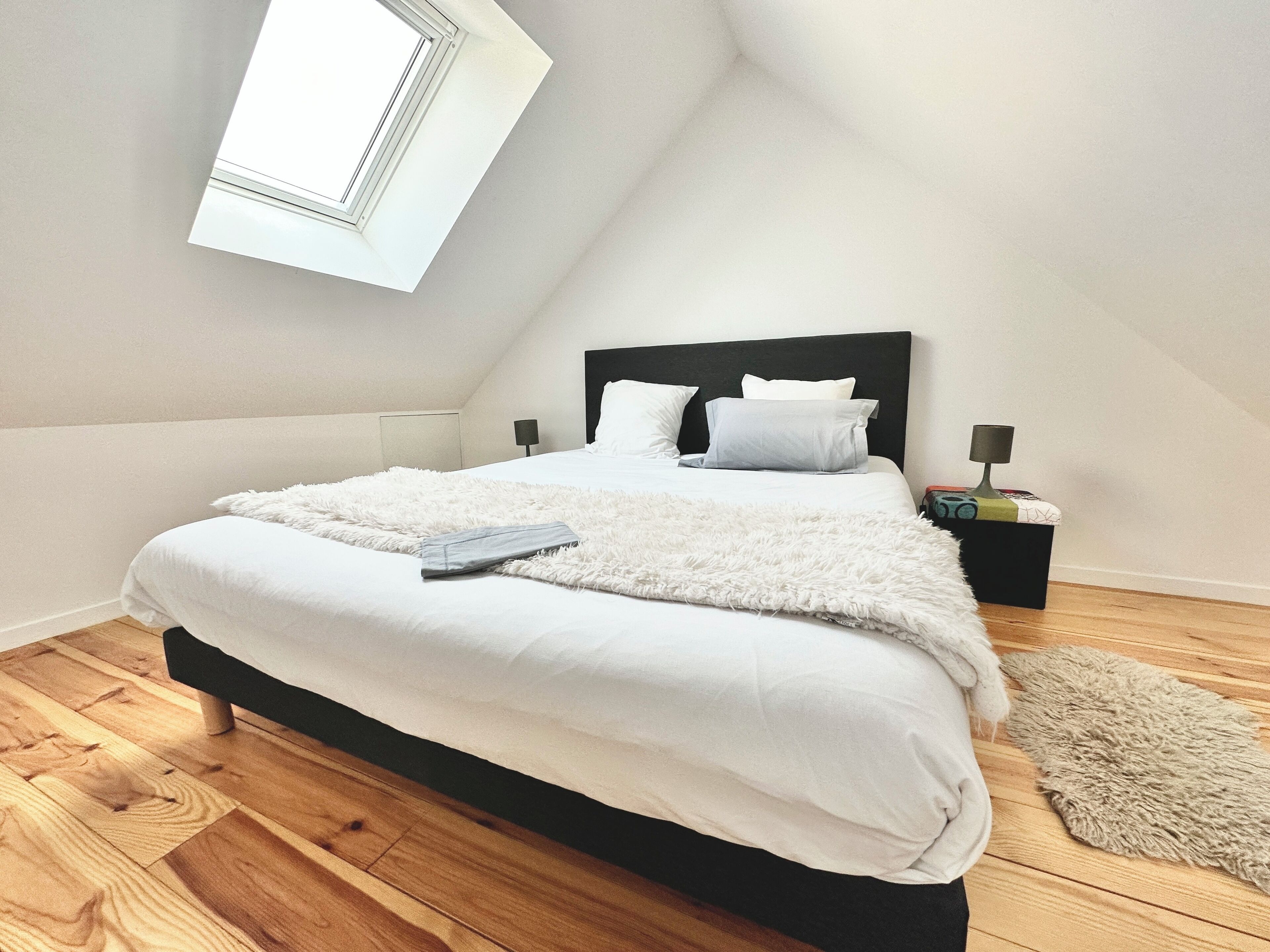 Loft 1 | Laptop workspace, iron/ironing board, free WiFi