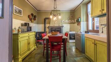 Villa, Balcony, Hill View | Private kitchen | Full-sized fridge, microwave, oven, stovetop