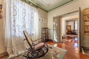 Vila, balkon, pemandangan bukit | 3 kamar tidur, setrika/meja setrika, dan Wi-Fi gratis