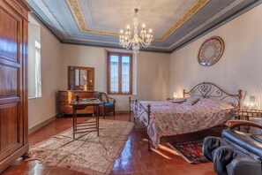 Vila, balkon, pemandangan bukit | 3 kamar tidur, setrika/meja setrika, dan Wi-Fi gratis