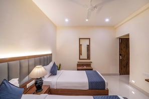 Iron/ironing board, free WiFi - Mcity Elite Suites (Chengalpattu)