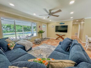 Smart-tv en een open haard