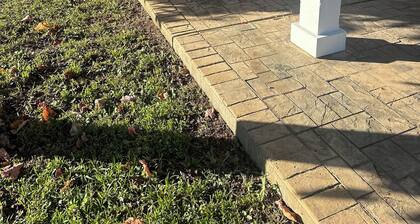 Charming 2-bedroom apartment near Charlottesville on 12 acres, WIFI- Min 30 day