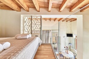 Maison | 2 chambres, chambres insonorisées, fer et planche à repasser