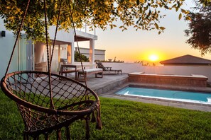 Villa | 3 bedrooms, desk, Internet - Camps Bay Family Holiday Home Sunset Sanctuary (Cape Town)