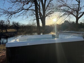 Cottage, 4 Bedrooms | Outdoor spa tub - Waterfront Lodge - 4 Bedroom Lodge by The Lodges at Fossil Creek (Kingston)