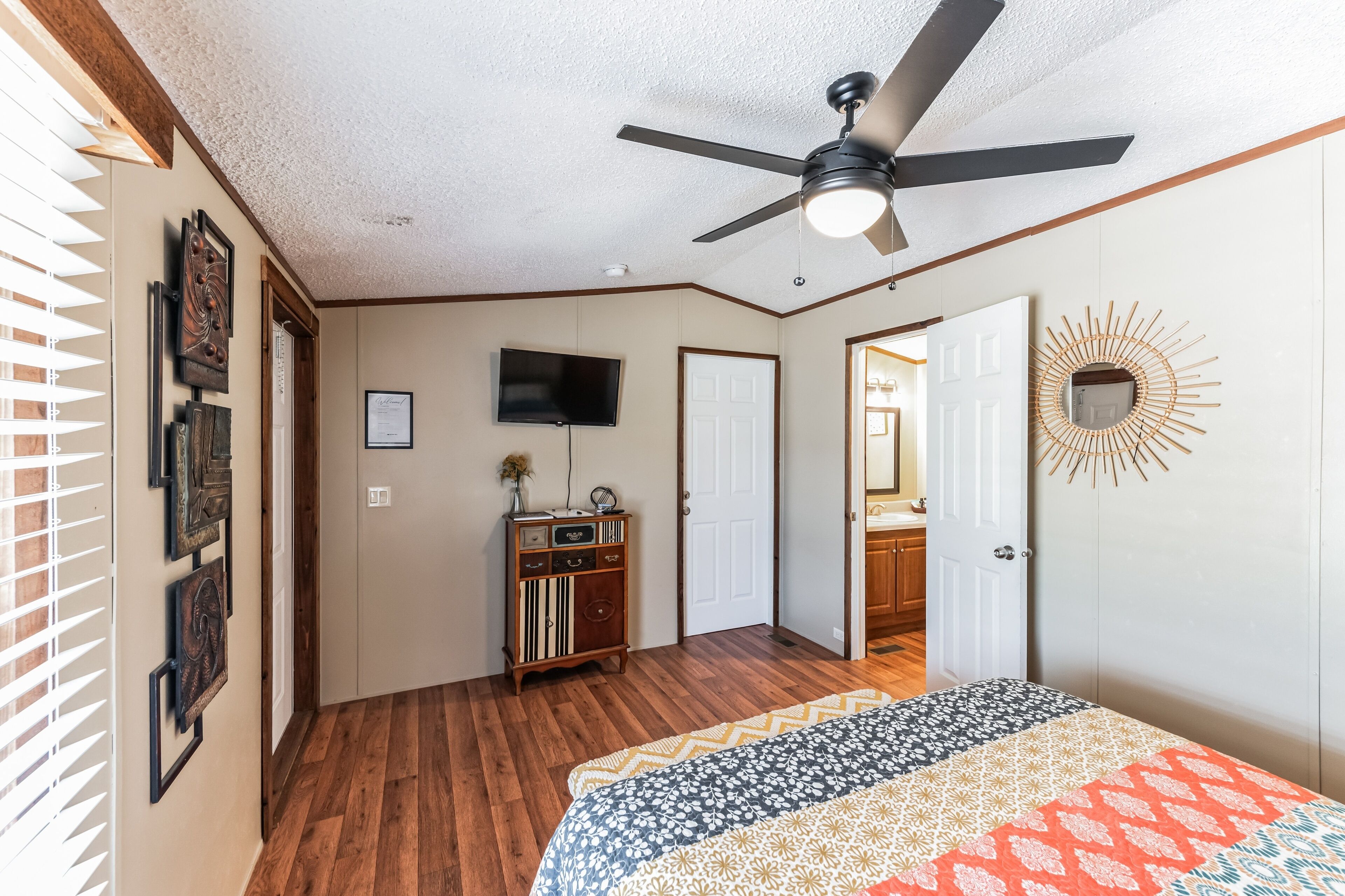 Cottage, 4 Bedrooms | 4 bedrooms, laptop workspace, free WiFi