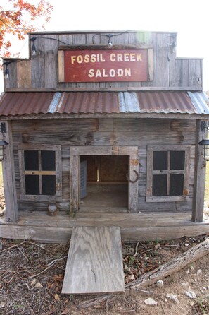 Room, 1 Bedroom | Exterior detail - Bohemian Rhapsody - 1 Bedroom Hotel Room by The Lodges at Fossil Creek (Kingston)