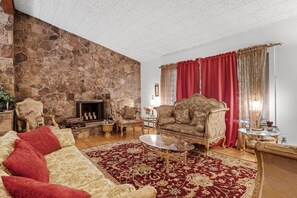 Hus - 3 sovrum | Vardagsrum | Smart-tv och streamingtjänster