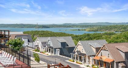 Cc115- Lakeside Landing 8 Bedroom Home