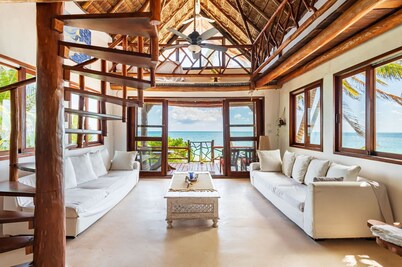 Amazing ECO Palapa at Private Beach in Sian Kaan.