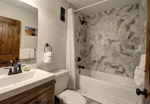Appart'hĂŽtel, 1 chambre | Salle de bain