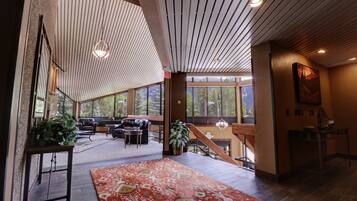 Condo, 2 Bedrooms | Interior