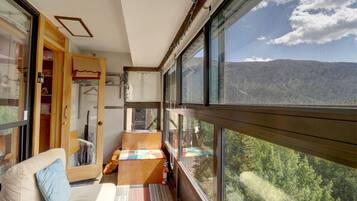 Condo, 2 habitaciones | Interior