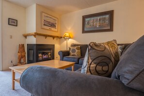 Condo, 1 Bedroom | Living area | Smart TV