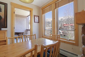 Condo, 2 Bedrooms | Dining - Tx314 Taylors Crossing 2 Bedroom Condo (Copper Mountain)
