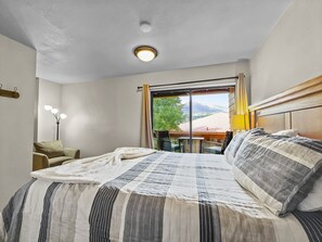 Condo, 2 Bedrooms | 2 bedrooms, laptop workspace, iron/ironing board, free WiFi