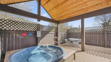 公寓客房, 1 間臥室 | 室外用餐