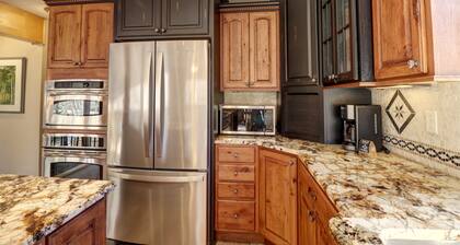 334 Willow Lake Ct. 4br W/loft 3ba 4 Bedroom Townhouse