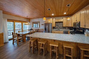 Private kitchen - 3d Timberwolf Mountain Retreat 2 Bedroom Condo (Park City)