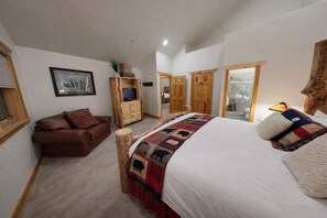 Leilighet, 2 soverom | 2 soverom, skrivebord for bærbar PC og strykejern/-brett