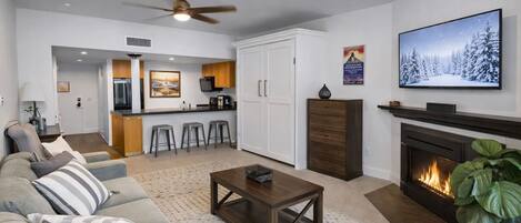 สตูดิโอ | บริเวณนั่งเล่น