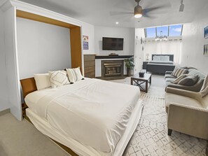 Studio | Free WiFi - 165 Ski-in Ski-out Studio At Park City Mountain Resort. Pool, Hottub, Gym. Studio (Park City)