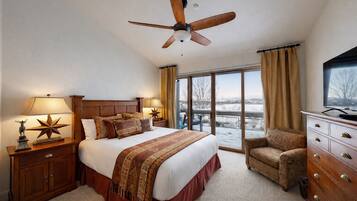 Condo, 2 Bedrooms | 2 bedrooms, free WiFi