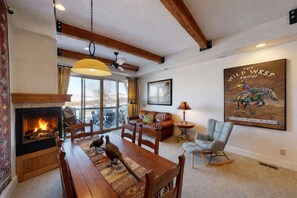 Apartamento, 2 habitaciones | Interior