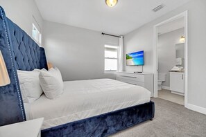 Villa, 5 Bedrooms | 5 bedrooms, free WiFi, bed sheets
