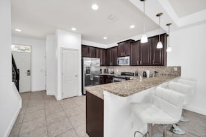 Condo, 3 habitaciones | Cocina privada