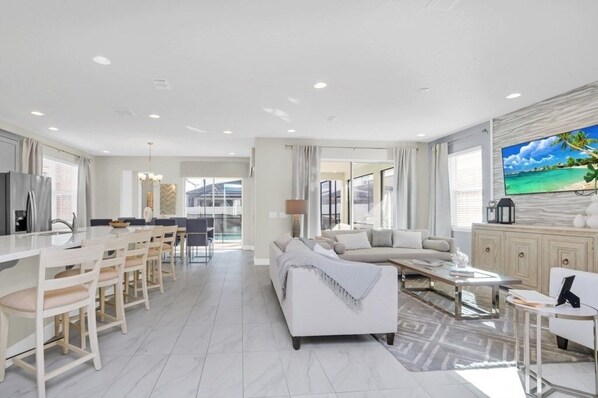 Villa, 6 Schlafzimmer | Wohnbereich