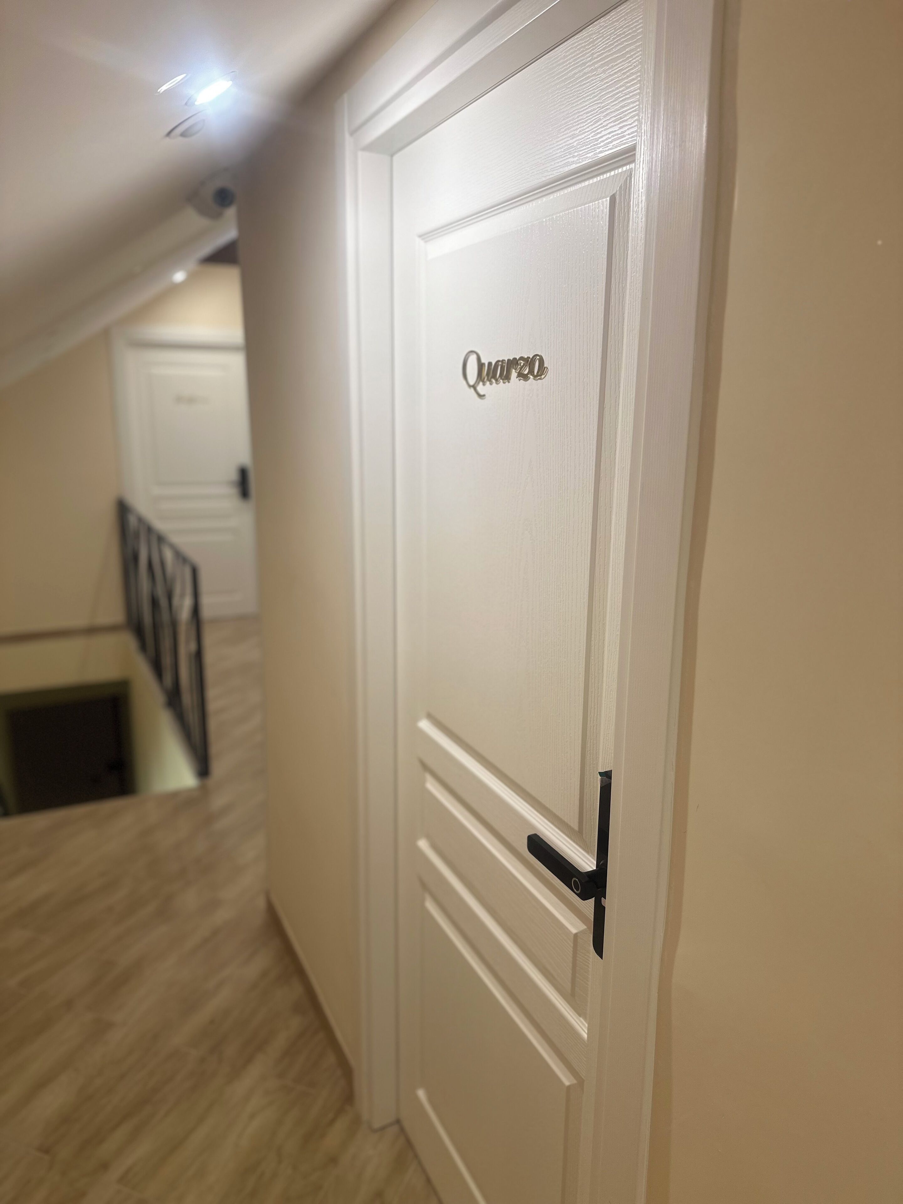 Quarzo | Premium bedding, down duvets, memory-foam beds, minibar