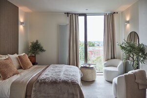 Blackout drapes, iron/ironing board, free WiFi
