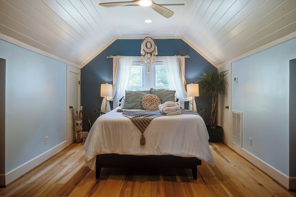 The Aqua Terra Cottage. James Island Vrbo
