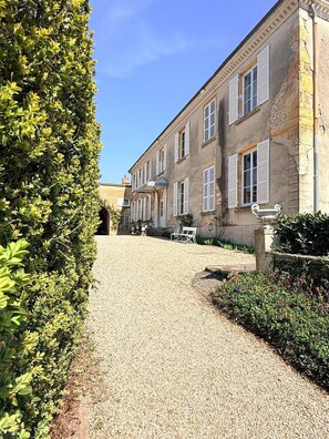 Exterior - Domaine de Montclair (Pommiers)