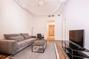 Fernseher