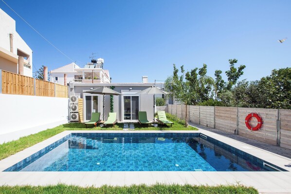 House, Pool View | Private pool
