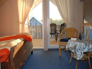 House | 3 bedrooms, individually furnished - Ferienhaus im Skandinavischen Stil (Rechlin)