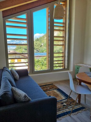 Smart TV - FARM KREUZBERG ATTIC WITH TWO ROOMS MOUNTAIN VIEW (Trentino-Alto Adige)