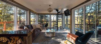 LoveNestChalet | Hot tub & Fireplace | Lake & Mountain