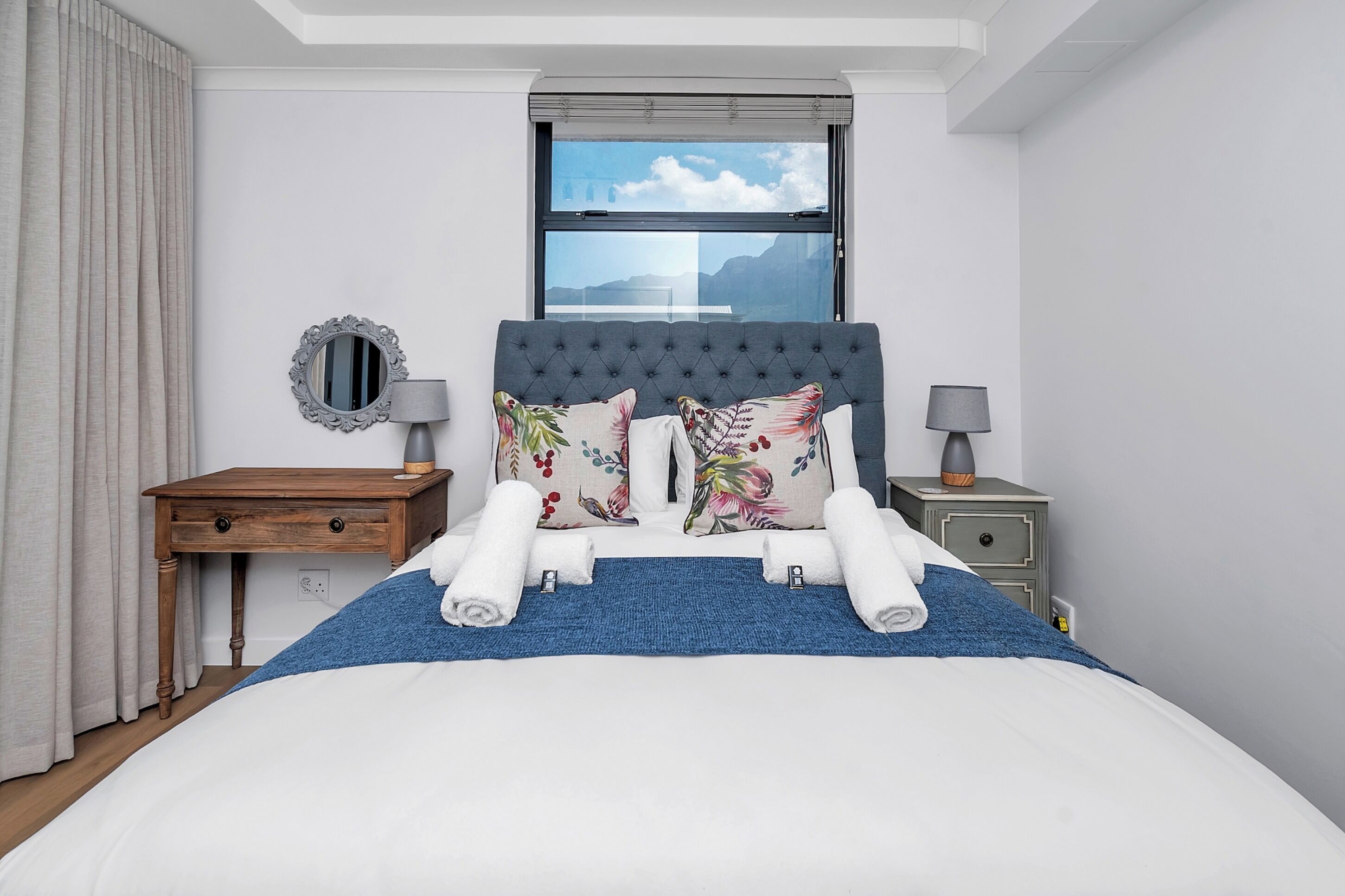 2 bedrooms, in-room safe, iron/ironing board, internet