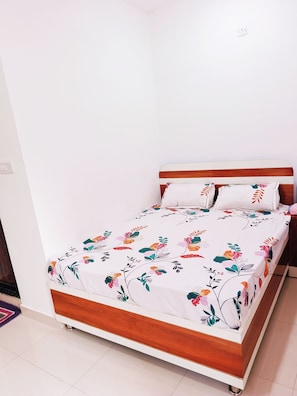 Deluxe Room, Balcony, Valley View