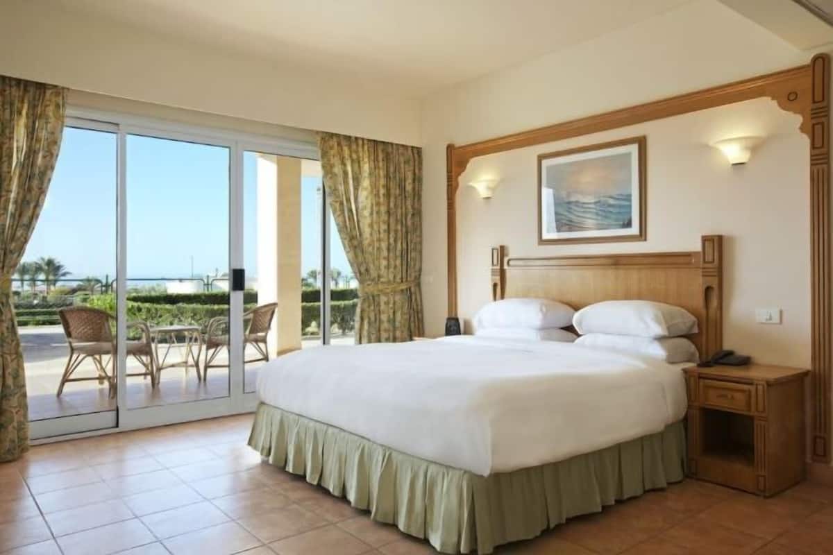 1 chambre, coffres-forts dans les chambres, bureau, Wi-Fi gratuit