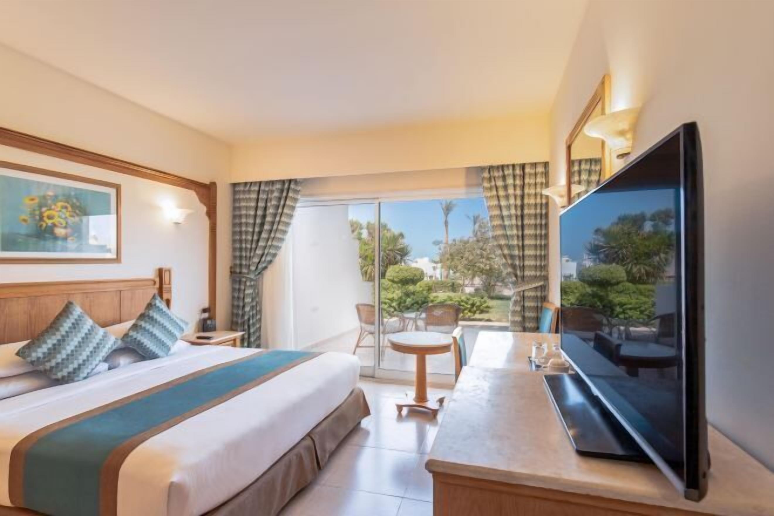 Een kluis op de kamer, een bureau, gratis wifi