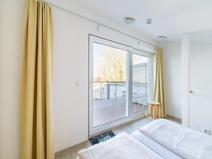 1 bedroom, individually furnished, bed sheets