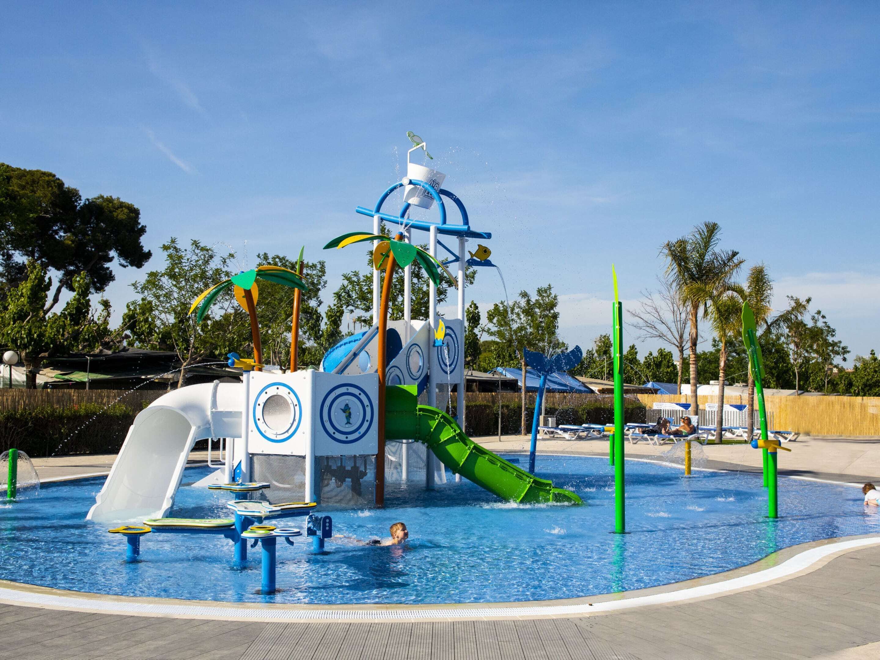 Bungalow | Pool | Outdoor pool