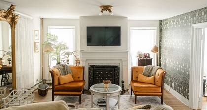 3 Bedroom Historic Home near Stony Brook Village, University, Hospital & Beaches