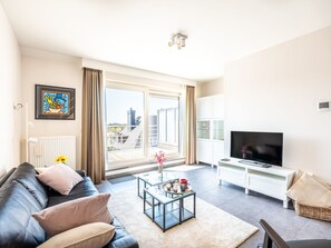 Apartment | Living area